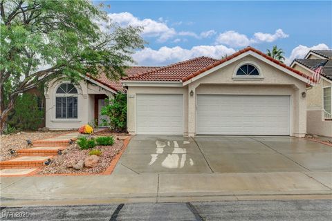 9713 Cascade Falls Avenue Las Vegas NV 89117