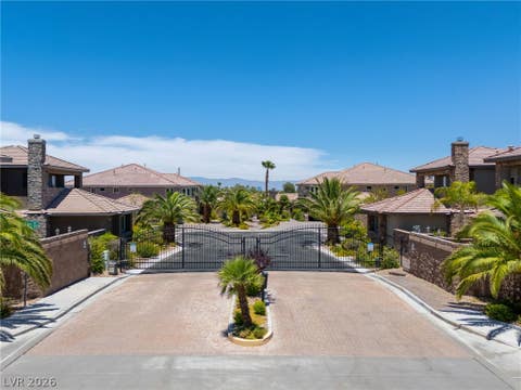 Photo of 208 E Levi Avenue, Las Vegas, NV 89183 (MLS # 2798720)
