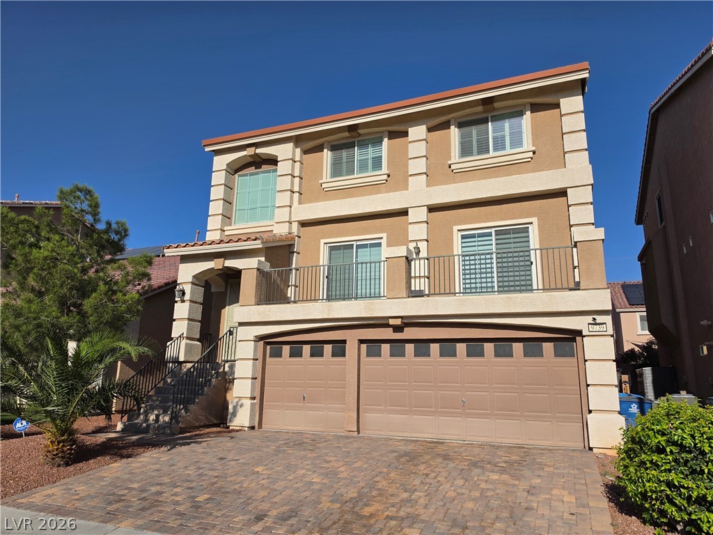 9739 Fox Estate Street
