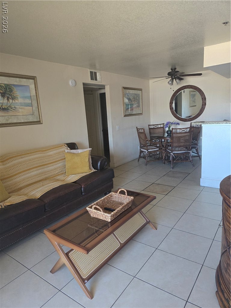 4200 S Valley View Boulevard 2117