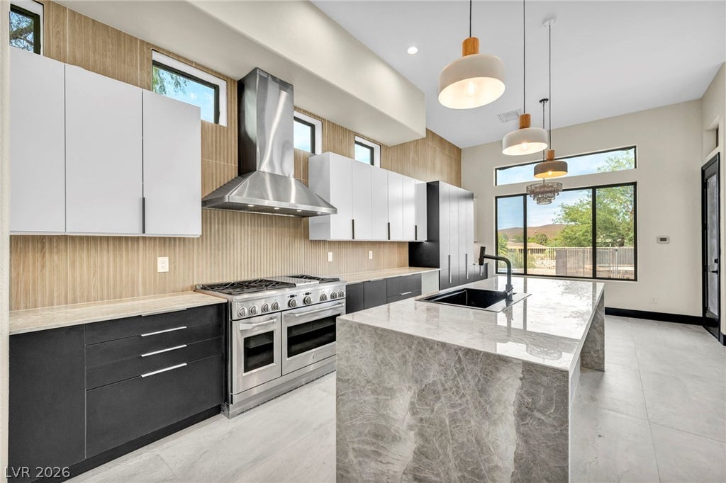 Photo of 18 Wade Hampton Trail, Henderson, NV 89052 (MLS # 2805839)