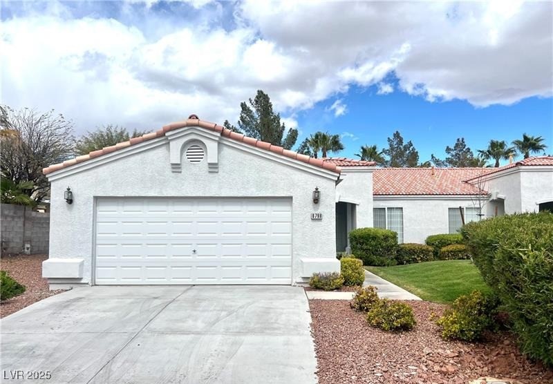 8798 Beacon Harbor Avenue