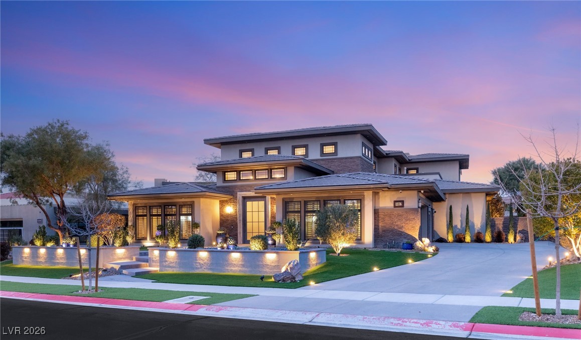 1376 Opal Valley Street