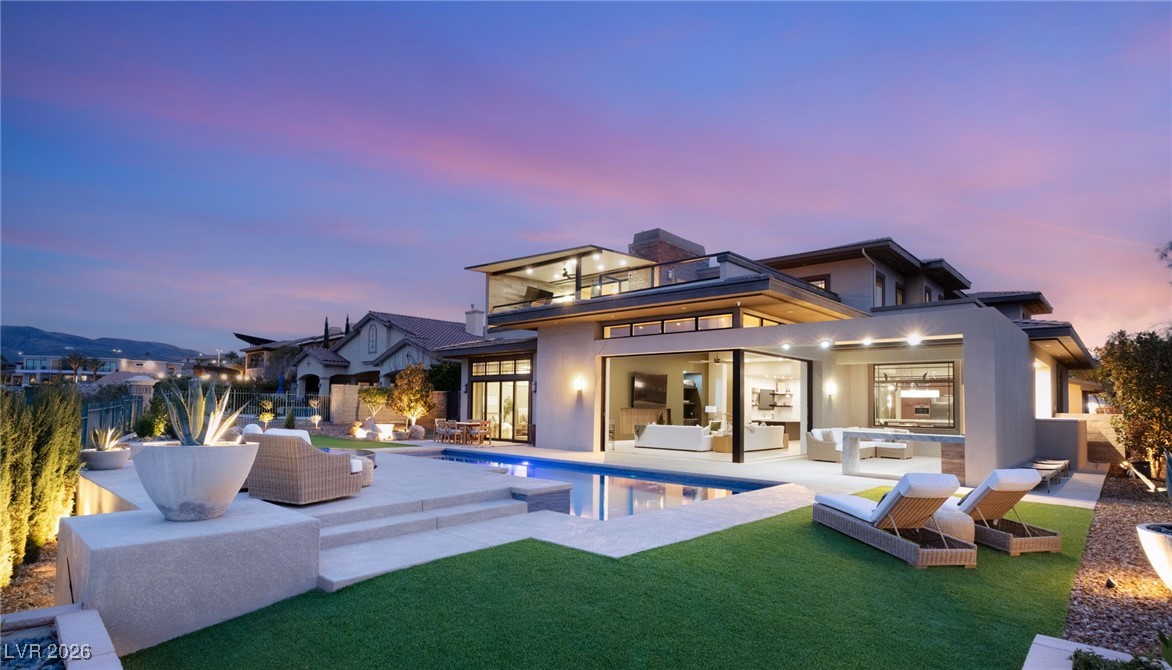 1376 Opal Valley Street