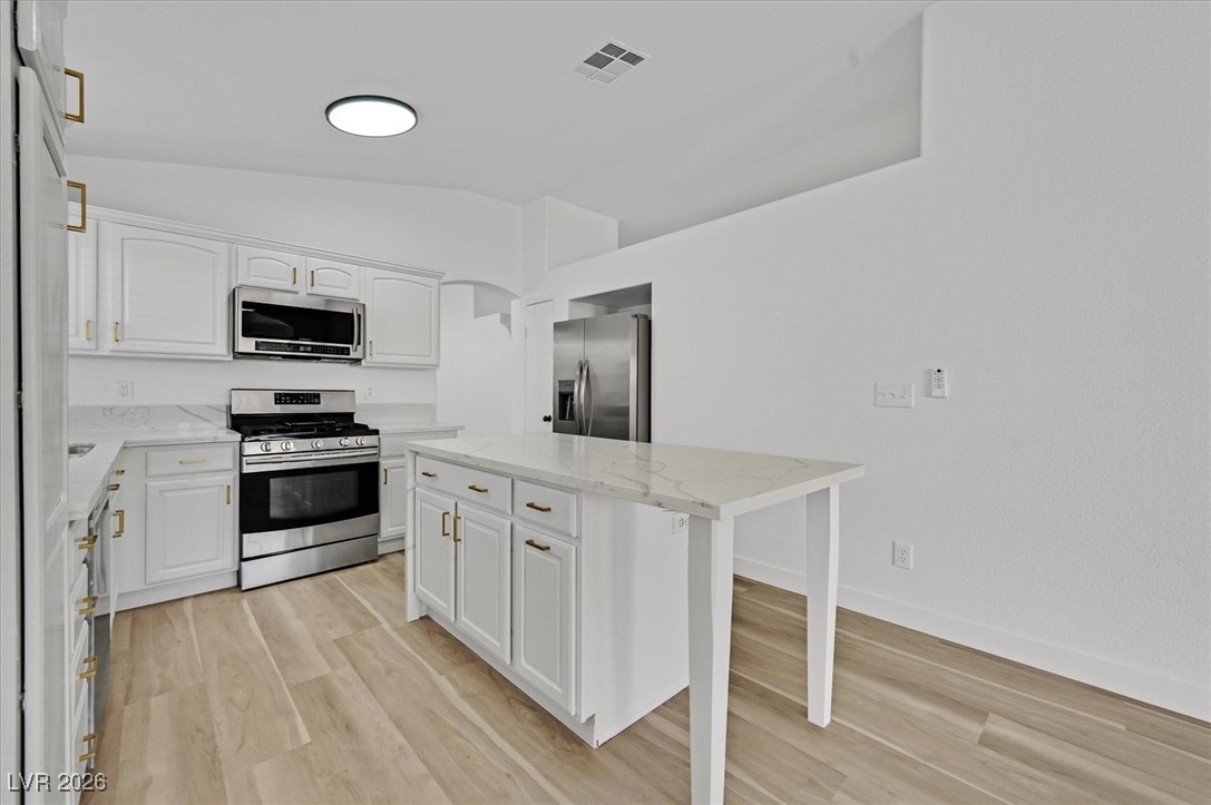 10532 White Heath Court