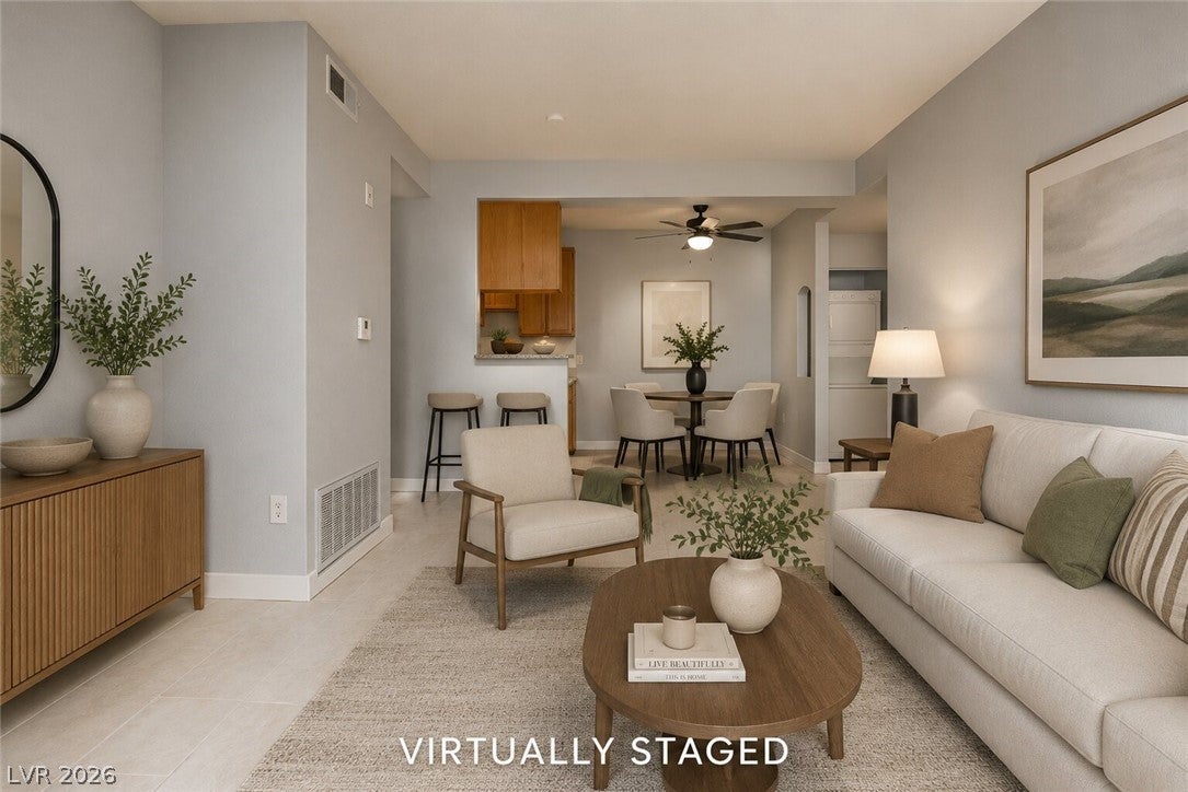 3318 DECATUR Boulevard 1082