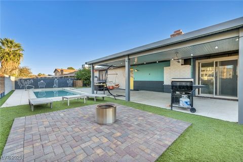 Photo of 3970 Shadow Wood Avenue, Las Vegas, NV 89121 (MLS # 2740621)