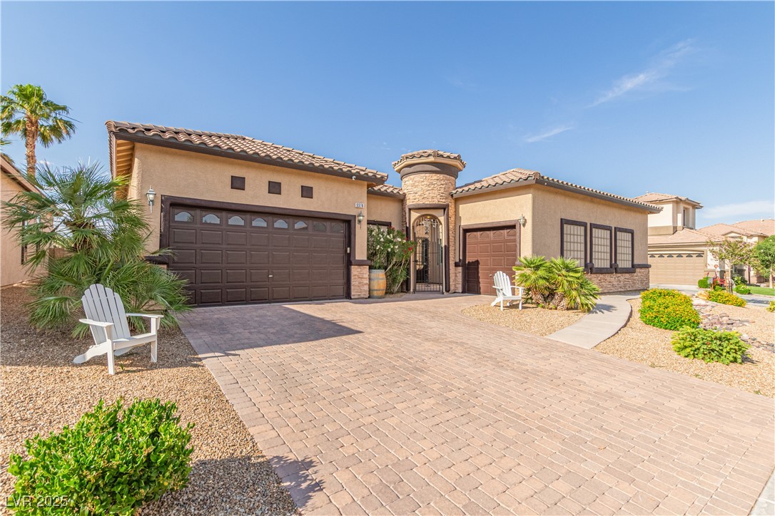 5576 Buena Martina Way