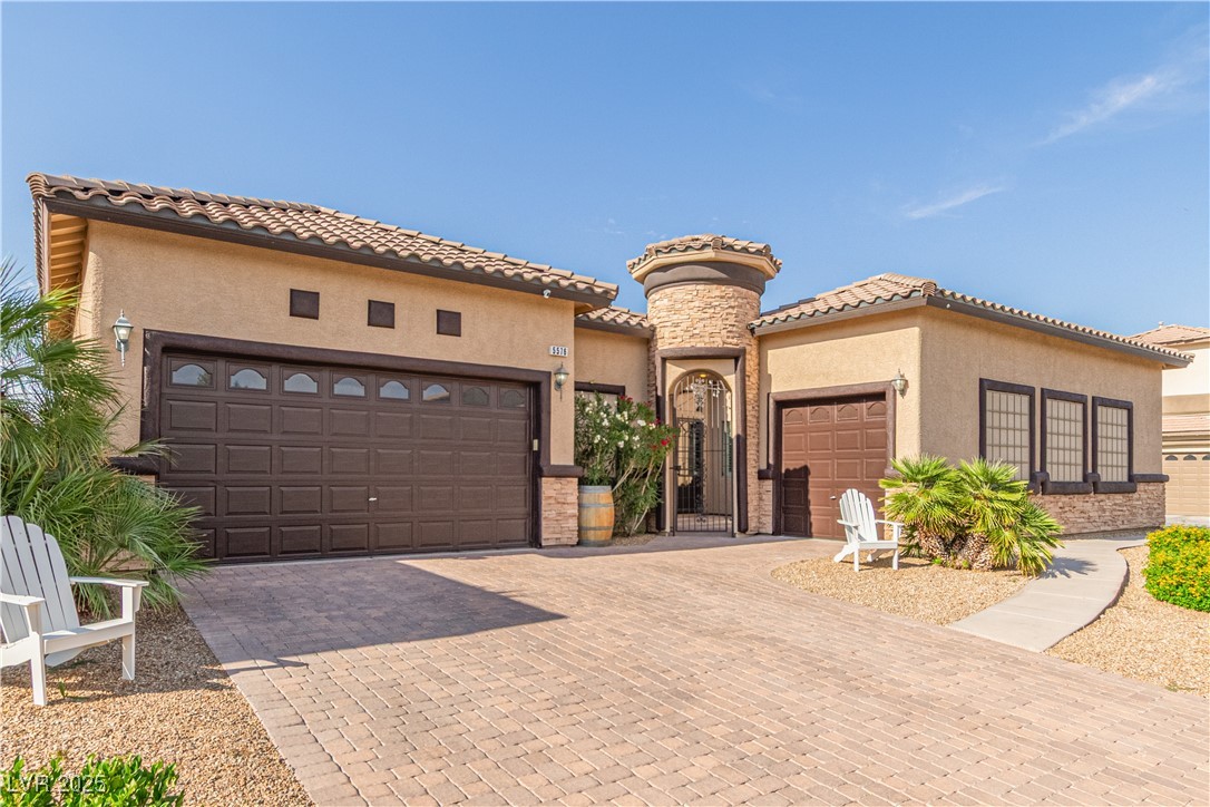 5576 Buena Martina Way
