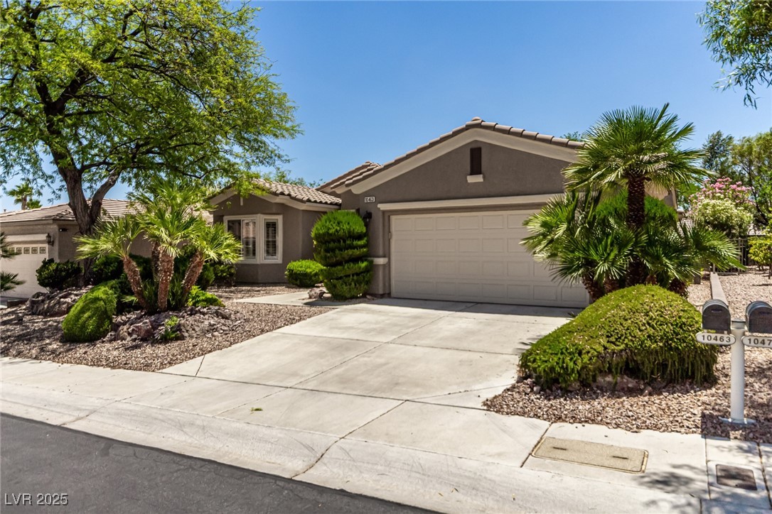 Properties 1 10463 Luna Magico Avenue