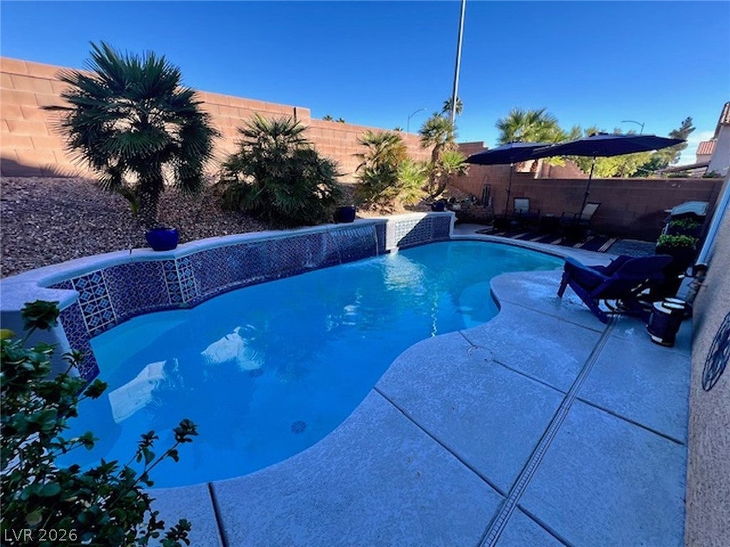9528 Rainfall Avenue