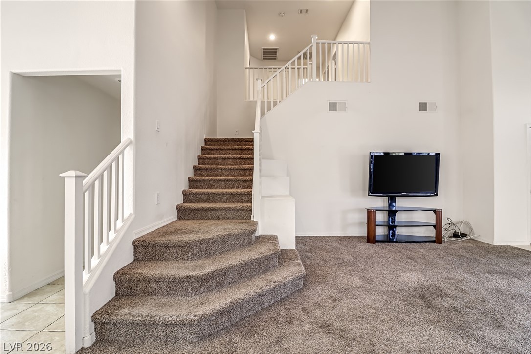 7237 Eaglegate Street