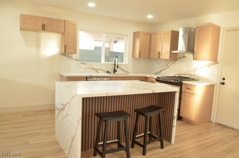 5361 W Braewood Avenue