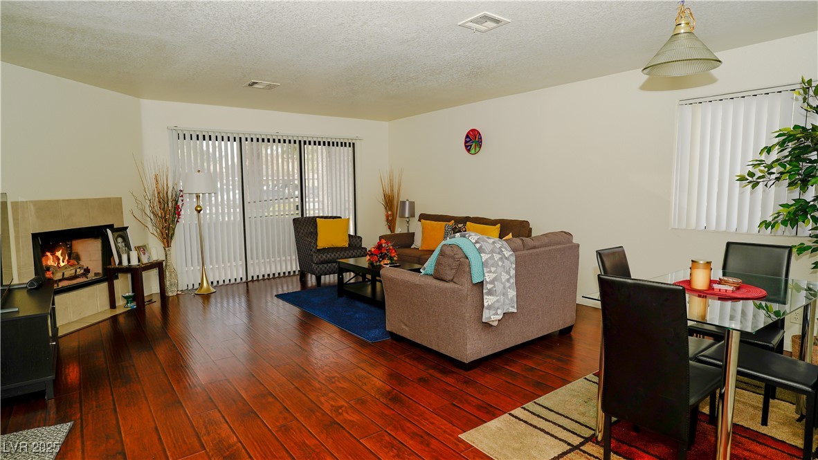 5024 S Rainbow Boulevard 101