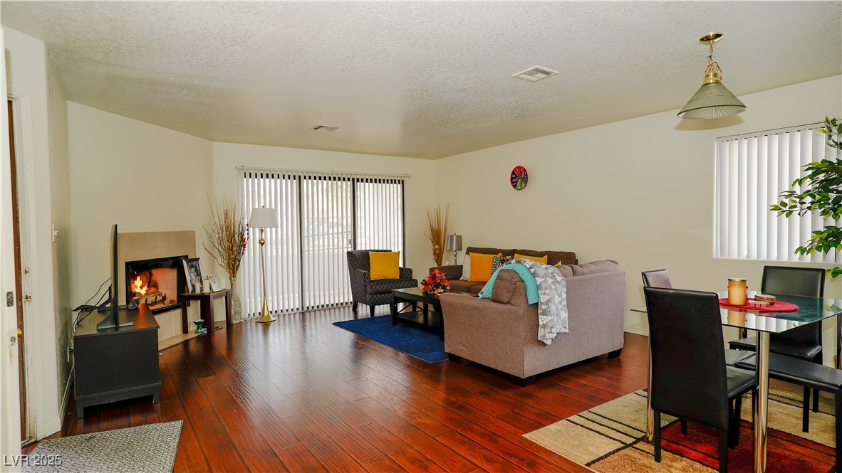 5024 S Rainbow Boulevard 101