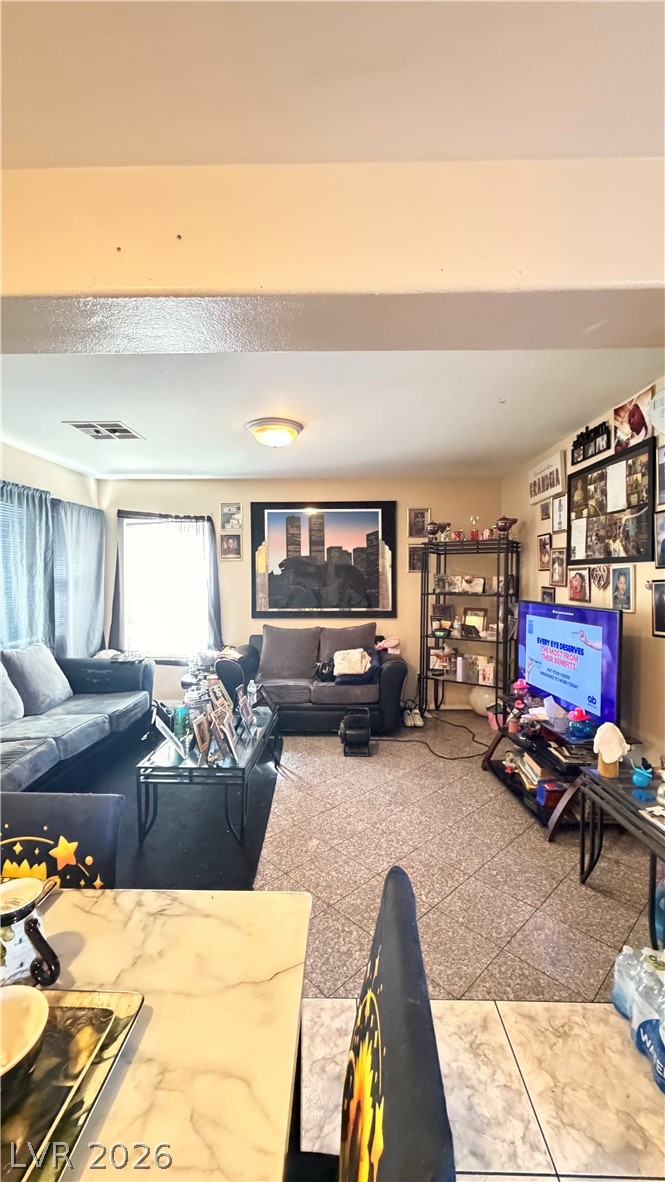 5905 Clover Canyon Lane