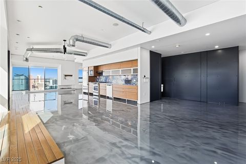 Photo of 200 Hoover Avenue #1813, Las Vegas, NV 89101 (MLS # 2724694)