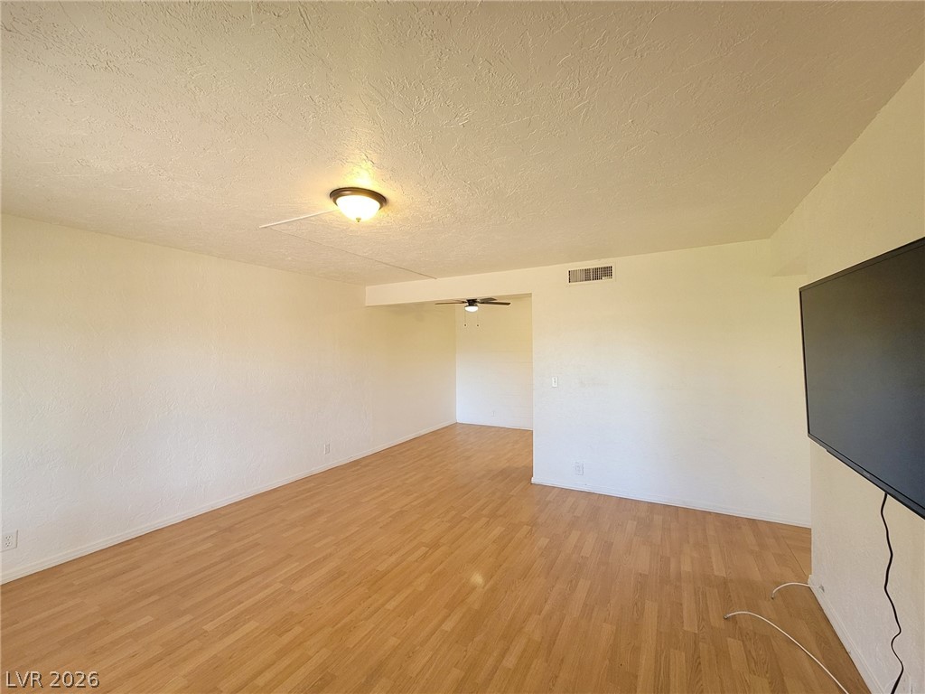 585 S Royal Crest Circle 7