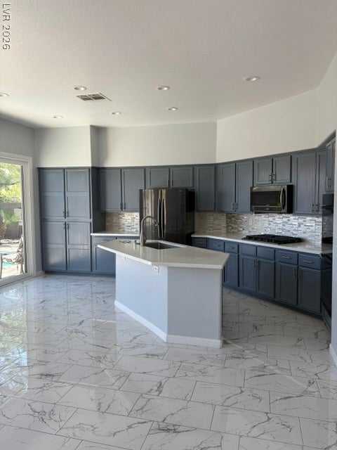 808 Cambridge Cross
