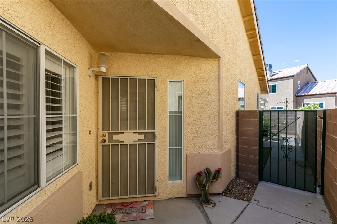 6548 Sundown Heights Avenue