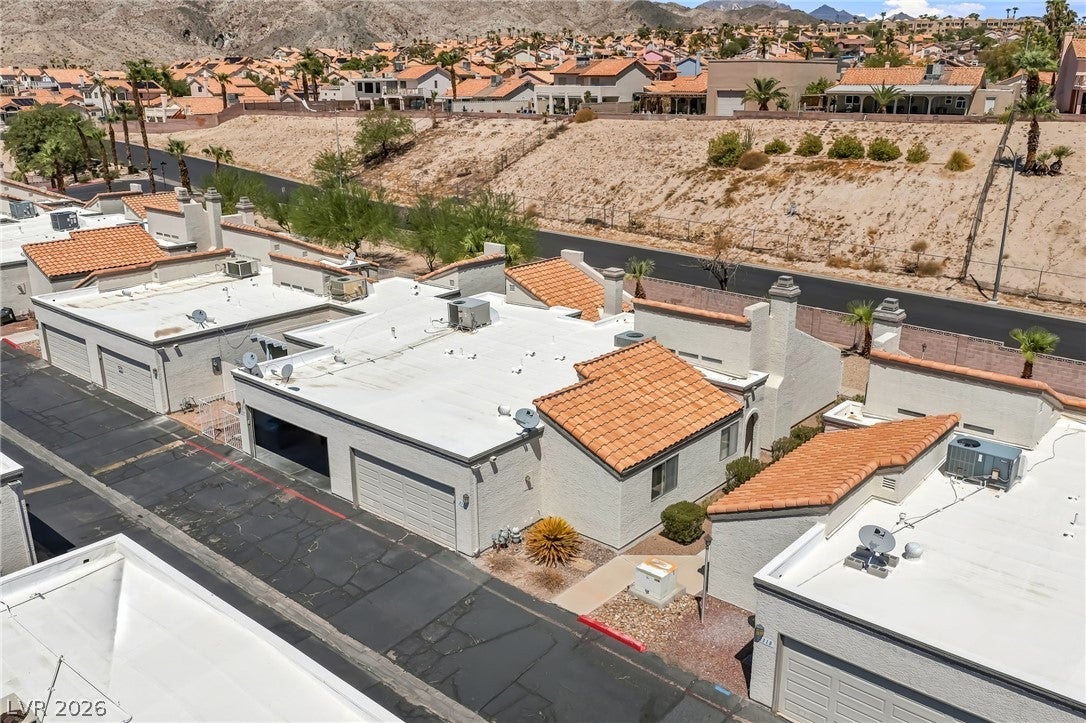 2124 Pebble Creek Lane