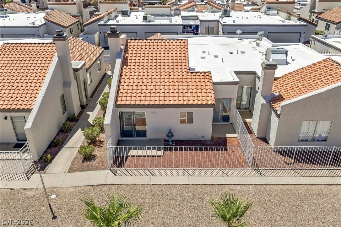 2124 Pebble Creek Lane