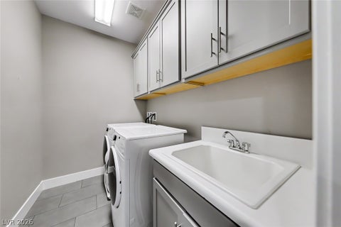 Tiny photo for 37 Via Verso Lago, Henderson, NV 89011 (MLS # 2795094)