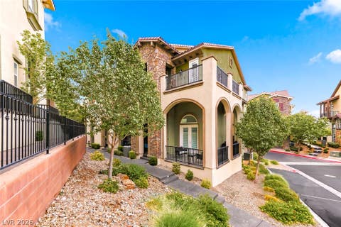 Photo of 37 Via Verso Lago, Henderson, NV 89011 (MLS # 2795094)