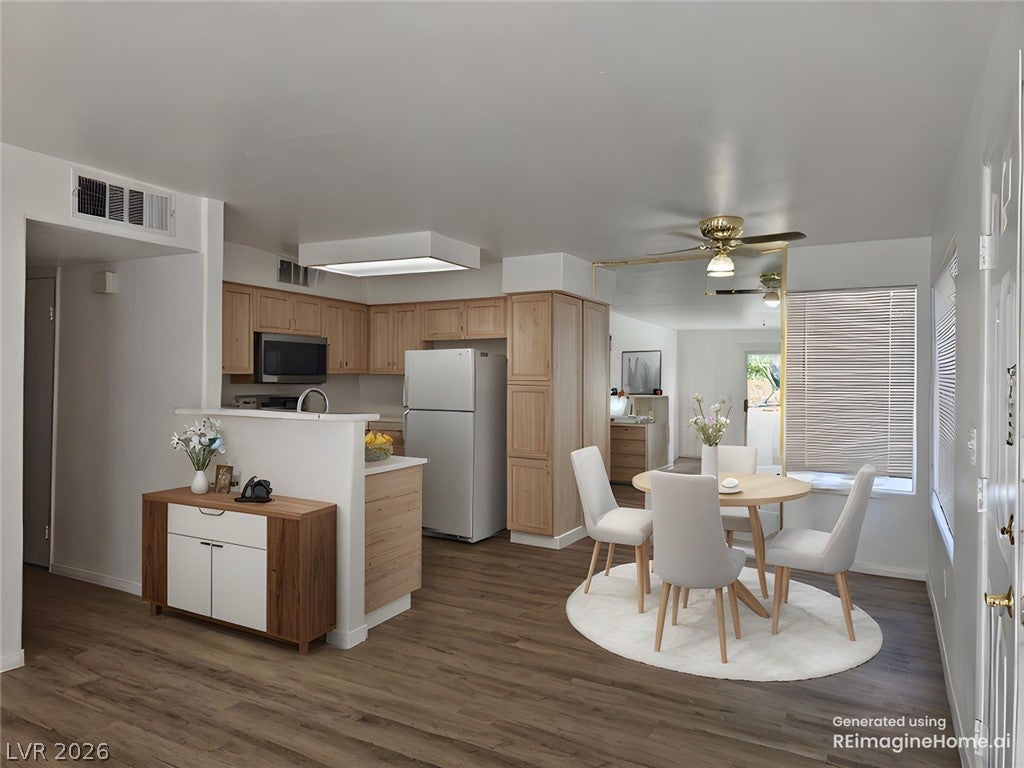 3425 E Russell Road 265