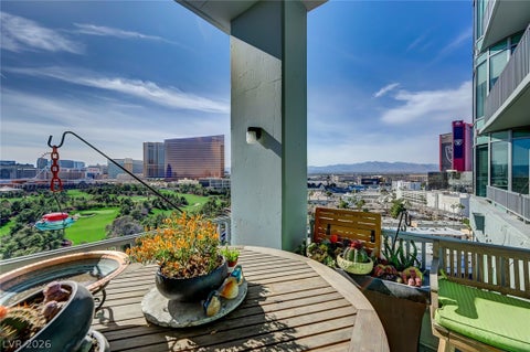 Tiny photo for 360 E Desert Inn Road #1403, Las Vegas, NV 89109 (MLS # 2757552)