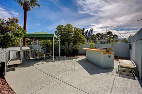 Tiny photo for 360 E Desert Inn Road #1403, Las Vegas, NV 89109 (MLS # 2757552)