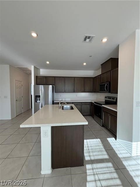 Townhouse For Rent - 5672 Sartorial Street<br/> Clark County, Las Vegas, NV 89118