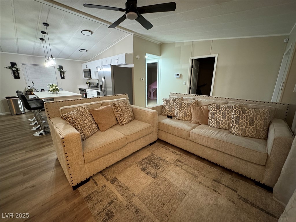 Pahrump, Nevada 89048, United States, 3 Bedrooms Bedrooms, ,2 BathroomsBathrooms,Residential,Active,253433