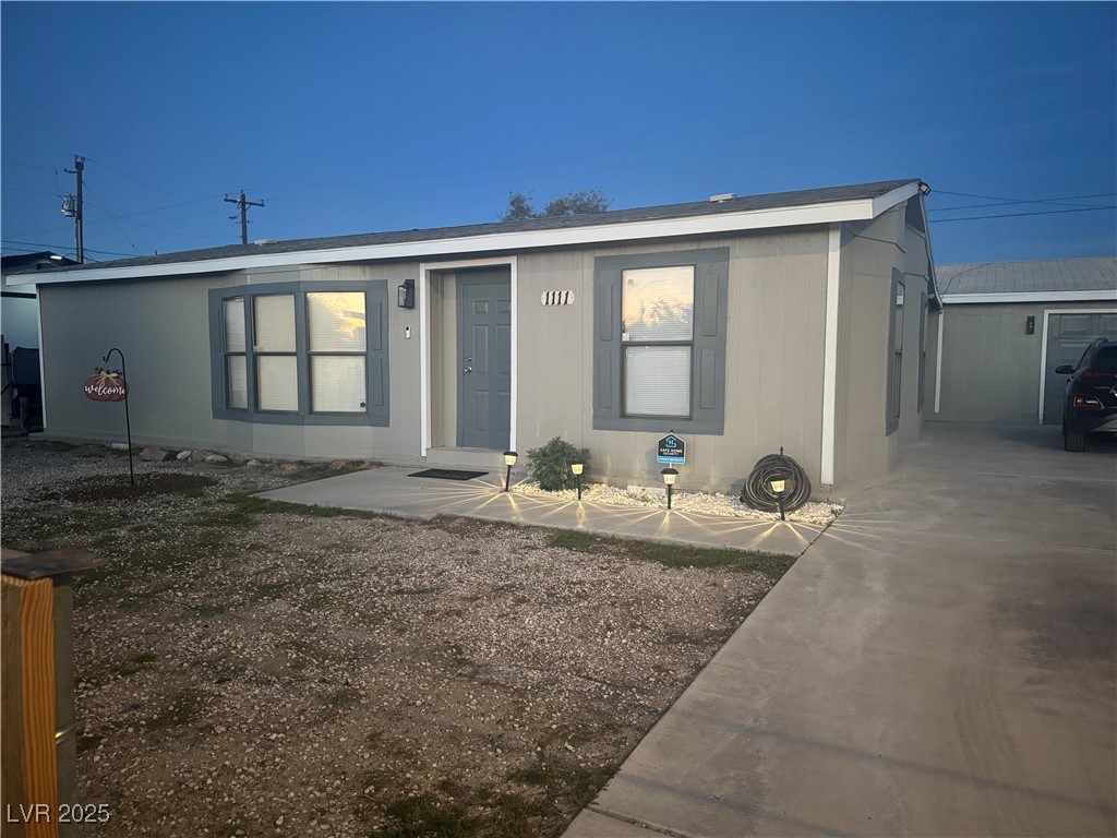 Pahrump, Nevada 89048, United States, 3 Bedrooms Bedrooms, ,2 BathroomsBathrooms,Residential,Active,253433