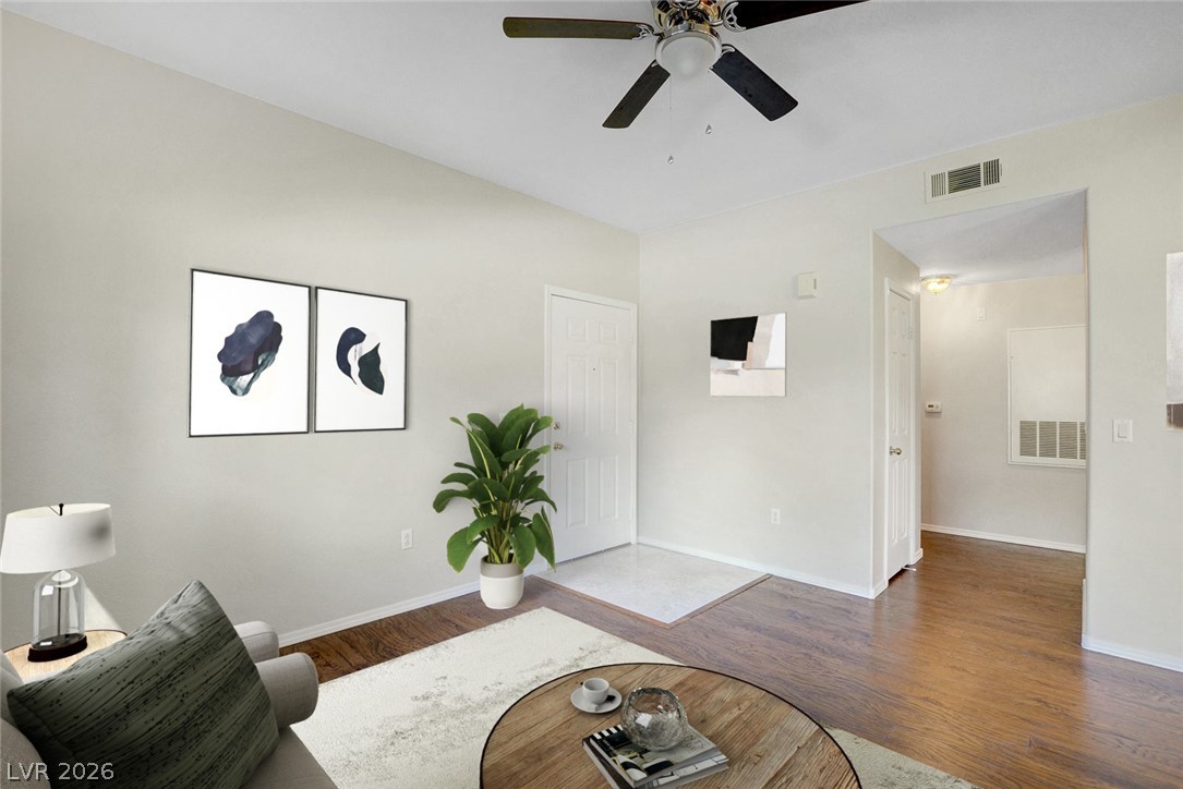 8501 W University Avenue 1107