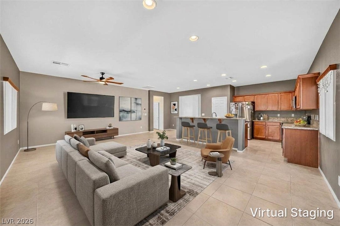 5458 E Volterra Drive