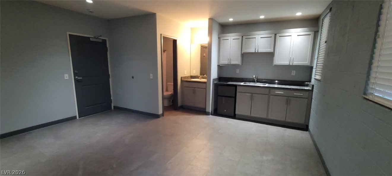 223 N 9th Street 206