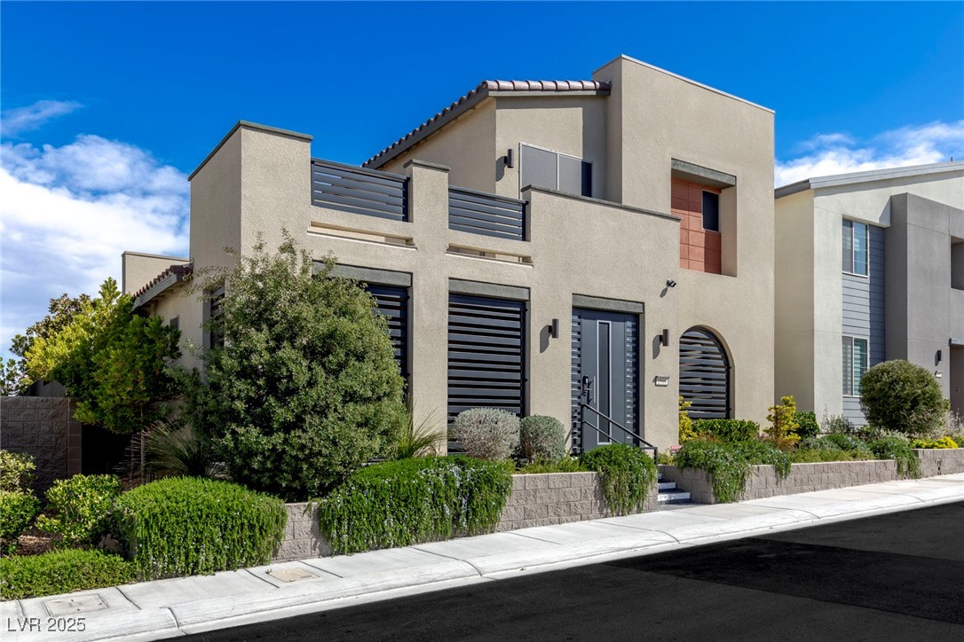 2518 Veronella Street