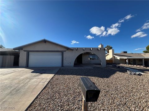 Photo of 615 Hidden Valley Drive, Henderson, NV 89002 (MLS # 2730449) Photo of 615 Hidden Valley Drive, Henderson, NV 89002 (MLS # 2730449)