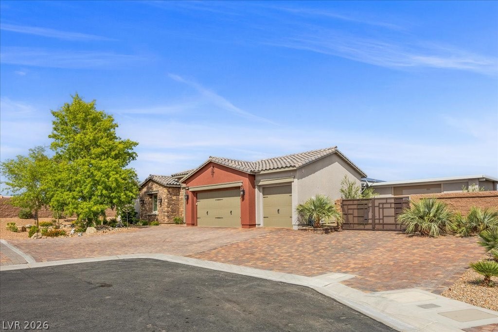 6198 Serenity Cliffs Street
