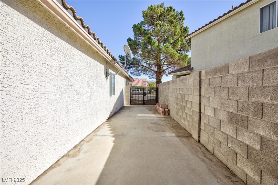 631 Fox Haven Street