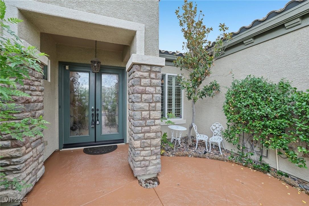2359 Blooming Valley Court