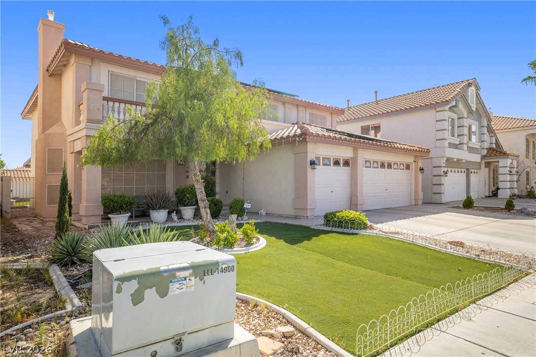 7936 Avalon Mist Street