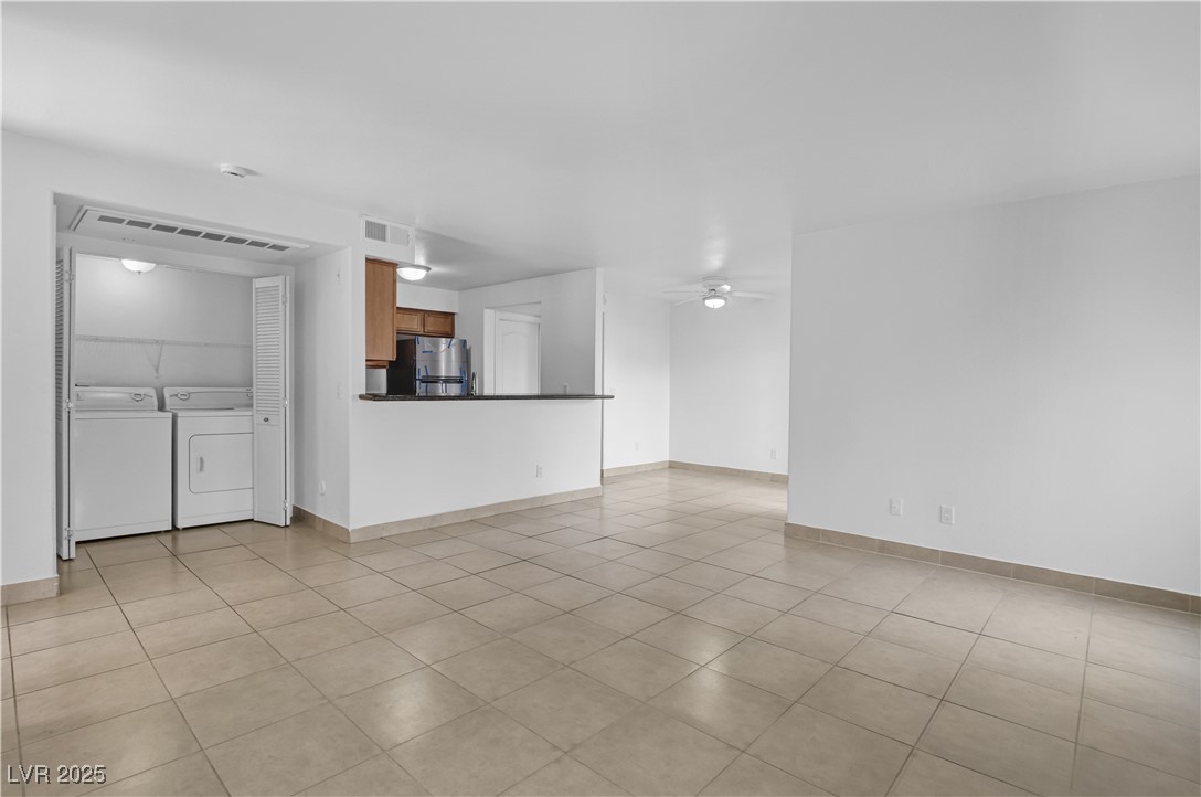 9325 W DESERT INN Road 177