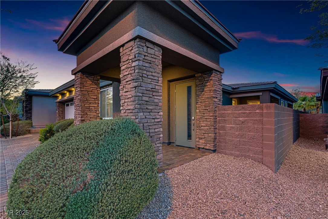 8 Reflection Cove Drive