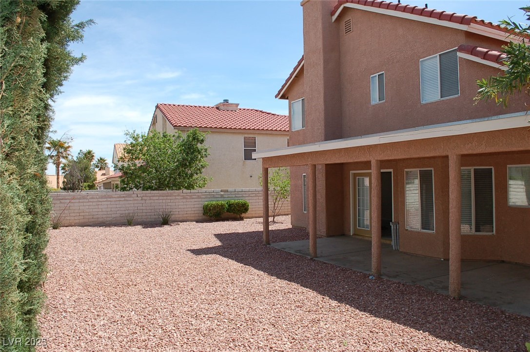 7720 Leavorite Drive, Las Vegas, Nevada image 8