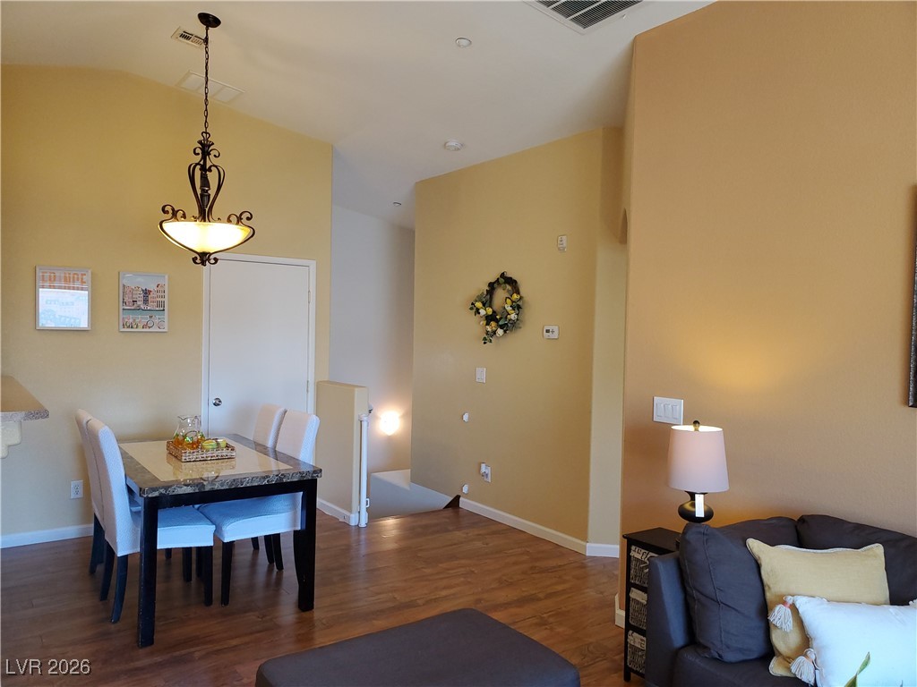 4624 Snake Eyes Street 101