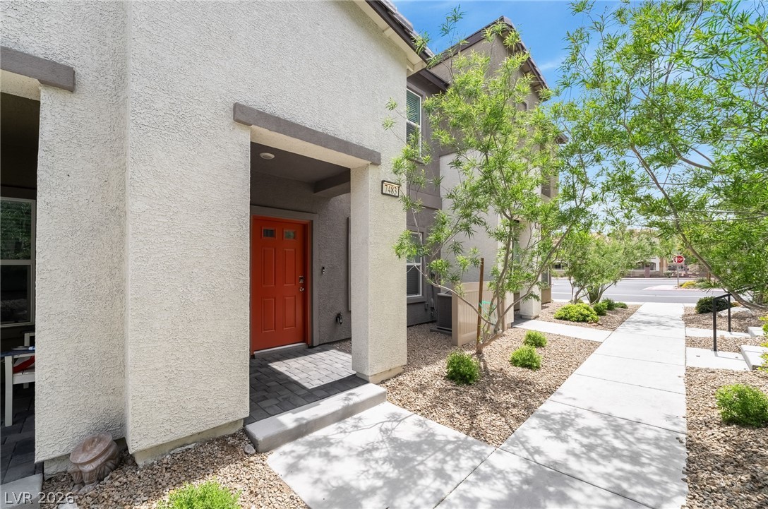 7483 Coastal Ledge Street