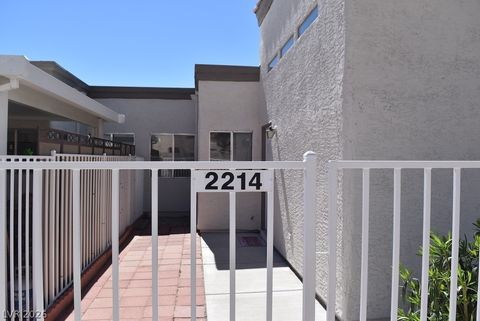 Townhouse For Sale - 2214 Pebble Creek Lane<br/> Laughlin, NV 89029