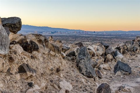 Photo of 571 Grand Rim Drive, Henderson, NV 89012 (MLS # 2421375)